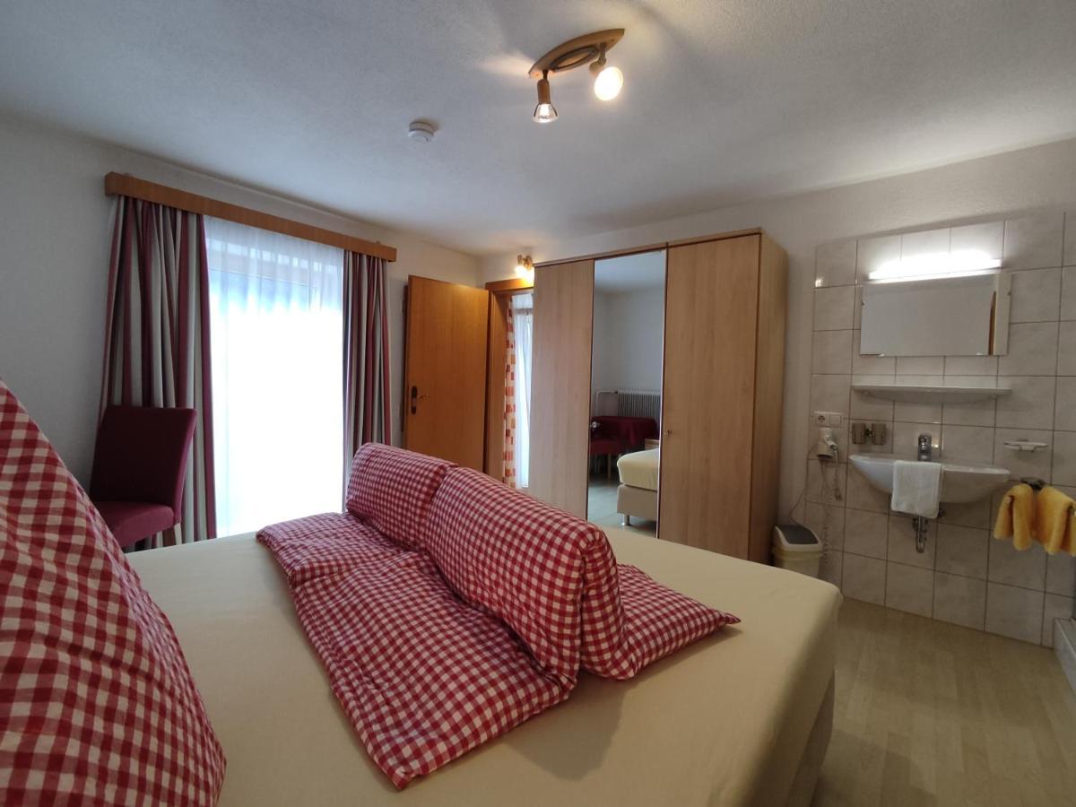 Appartements Pfausler Oetz Dış mekan fotoğraf